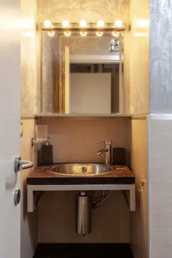 Isola Skylight Loft- Via Della Boscaiola Apartment Milan Luaran gambar